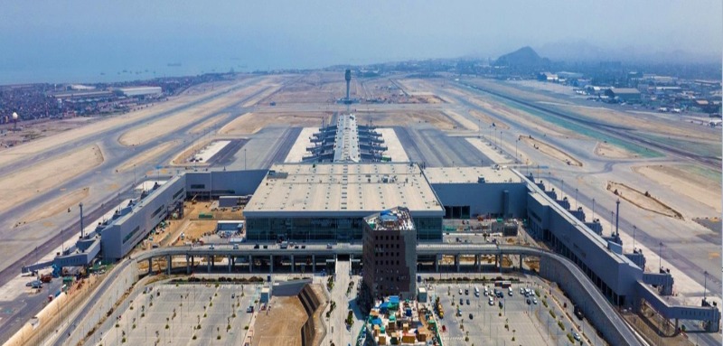 Informan avance de 98,91 % en Fase 1B del aeropuerto Jorge Chávez y resultados de medición de niveles del servicio