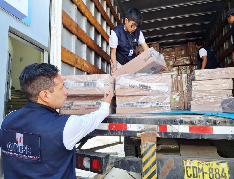 ODPE Huaraz recibe material electoral para comicios del 12 de abril