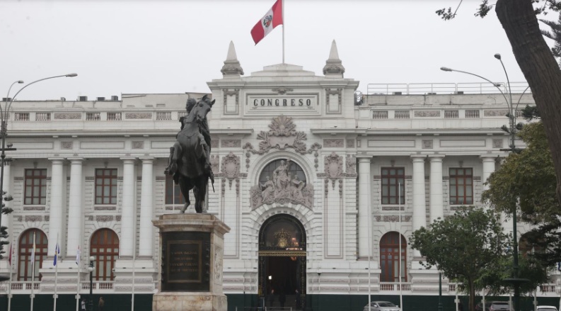 Congreso cita a Piero Corvetto y Roberto Burneo para este martes tras irregularidades durante comicios del 12 de abril