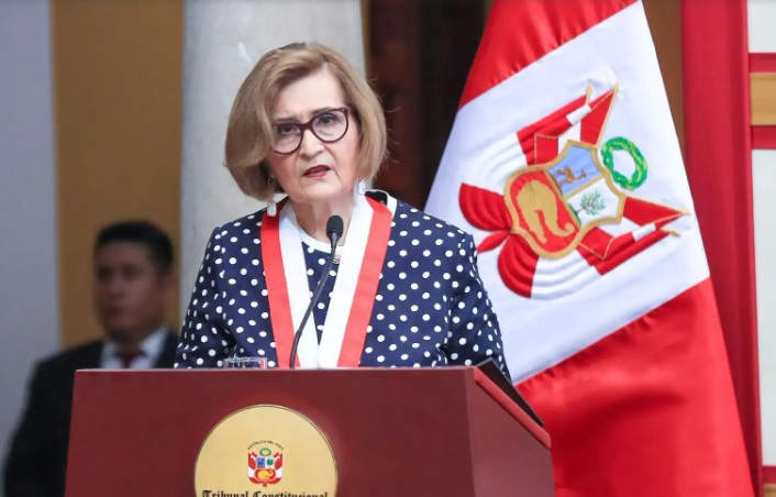 Luz Pacheco renuncia a la presidencia del Tribunal Constitucional por posibles conflictos en la institución