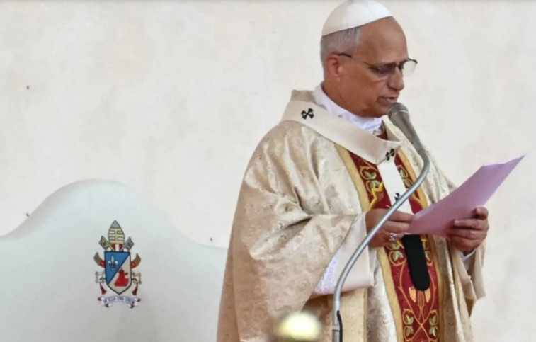 El Papa León XIV pide en su primera encíclica luchar contra el "dominio" de la