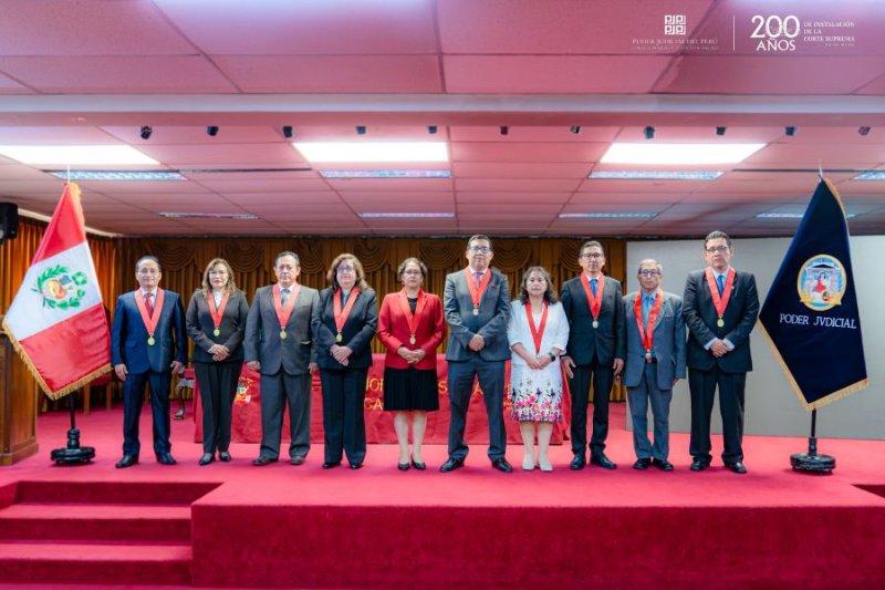 Juramentan jueces superiores provisionales y reconforman salas superiores de la CSJAN