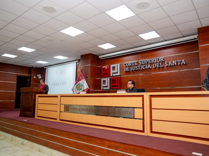UCV Chimbote y Corte de Justicia del Santa firman alianza para fortalecer la formación de futuros abogados