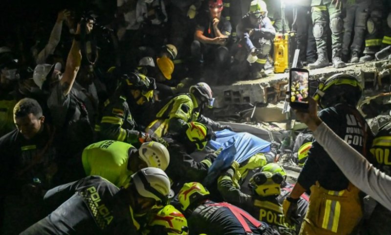 Terremoto en Colombia: número de fallecidos sube a 265, informa presidente De la Espriella
