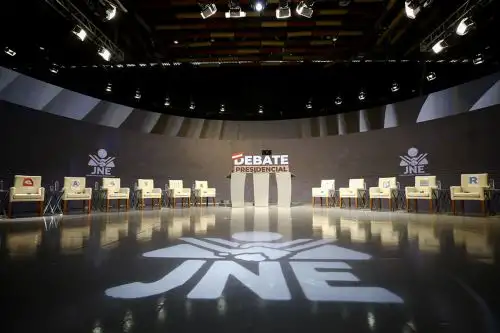 JNE organiza 25 debates regionales para promover el voto informado