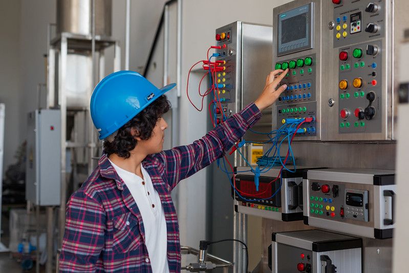 Ofrecen 6000 nuevas vacantes de Beca 18 para estudiar carreras acordes con necesidades del país