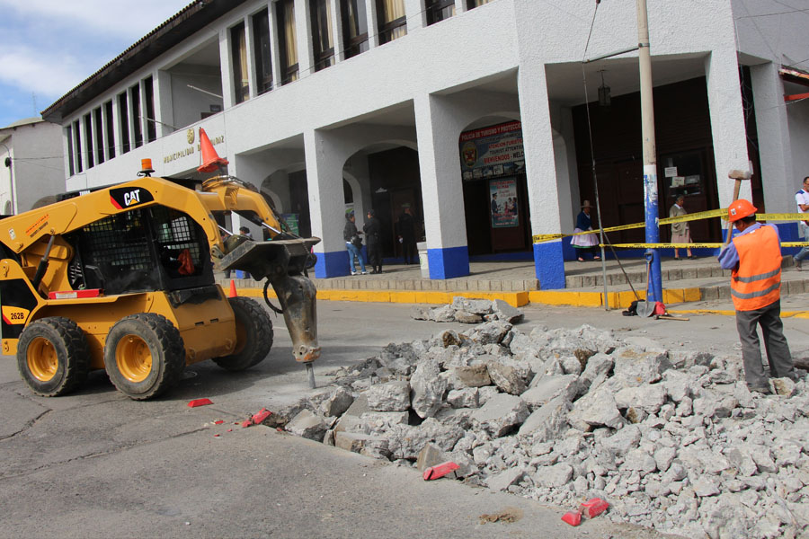 Municipio huaracino inició trabajos de refacción de las avenidas Luzuriaga y Gamarra