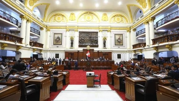 Congreso aprueba que gobernadores y alcaldes rindan cuentas de trabajo hasta el último día de gestión