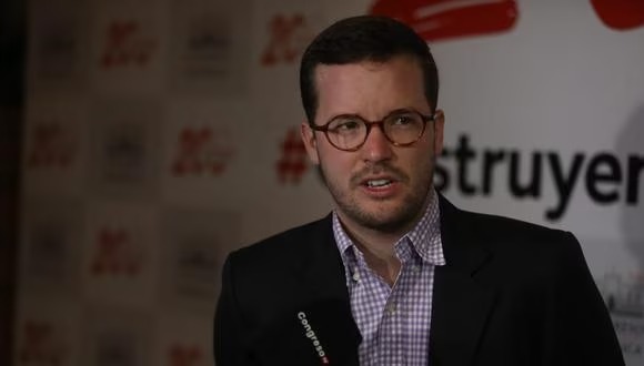 Congresista Cavero sobre renuncia de Digna Calle a la vicepresidencia: “No venía a trabajar al Congreso”