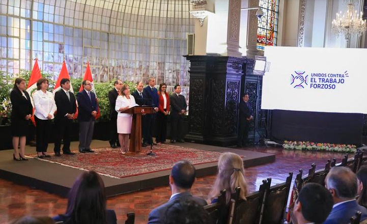 Presidenta Boluarte, titular del Poder Judicial y altas autoridades firman pacto para Combatir el Trabajo Forzoso