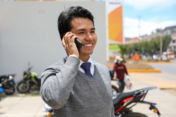 Más de 474 mil líneas móviles cambiaron de empresa operadora en marzo