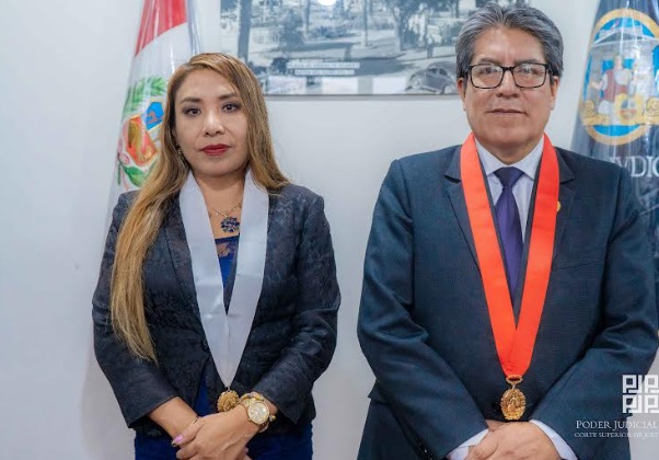 Presidente de la Corte de Áncash juramentó a magistradas para juzgados de Huaraz y Carhuaz