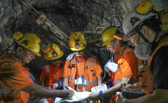Empleo en sector minero se mantiene en alza, crece un 4.1% en comparación al mes anterior