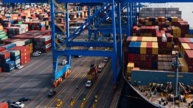 Exportaciones peruanas a Ecuador sufren contracción