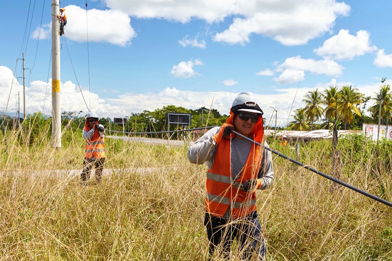 Al menos 18 proyectos  regionales de conectividad estarán en operación a fines del próximo año