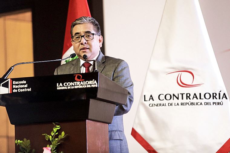 Contralor se pronuncia sobre obligación de funcionarios a declarar su patrimonio