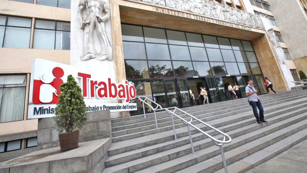 El Ministerio de Trabajo y Promoción del empleo anuncia inauguración del curso "Aprende a Emprender 2024"