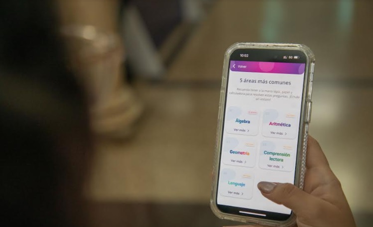 Activan aplicación para reforzar preparación de preseleccionados del concurso Beca-18  