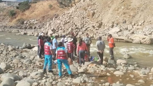 Huaraz: mujer pierde la vida tras caer al río Santa cuando cruzaba en oroya
