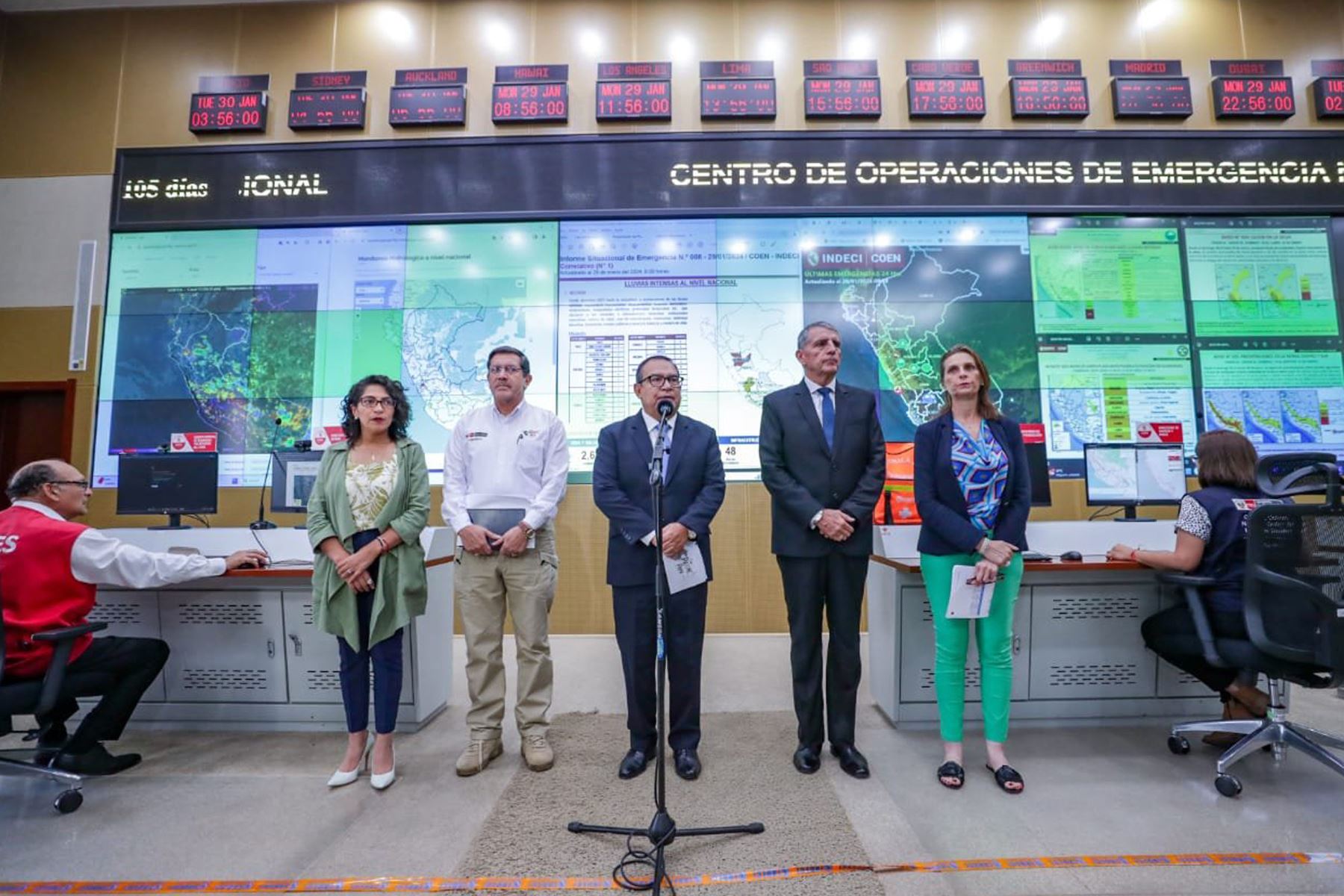 Ejecutivo dispone desplazamiento de ministros a zonas afectadas por lluvias en el sur del país