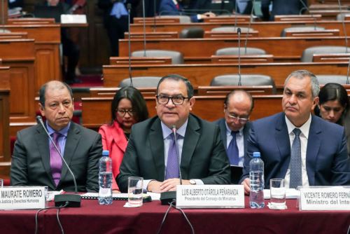  Premier Otárola descarta “Plan Bukele” y anuncia el “Plan Boluarte” en el Perú