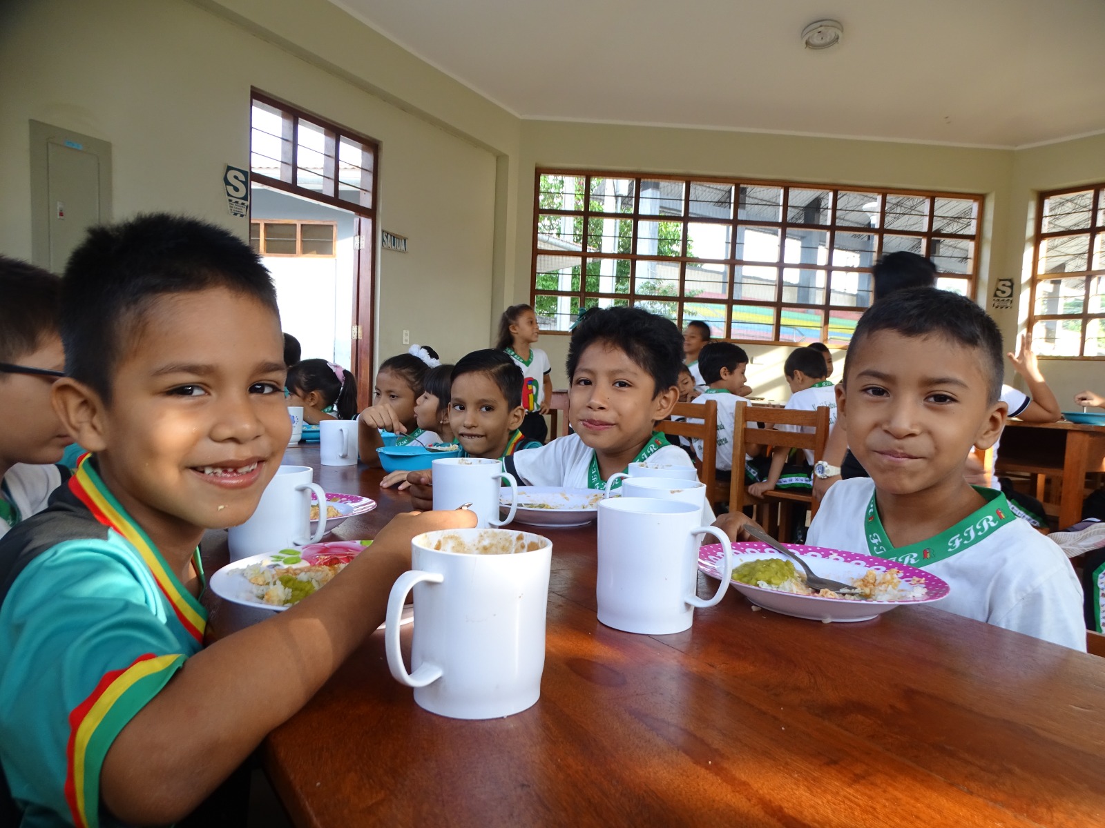 Qali Warma atendió a más de 4 millones de escolares con 157 mil 552 toneladas de alimentos a nivel nacional