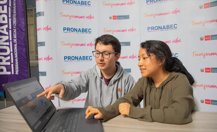 Miles de beneficiarios del Pronabec lograron reforzar sus conocimientos y empleabilidad