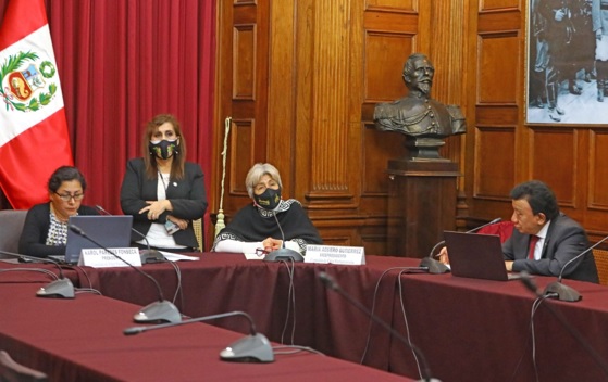 Comisión de Ética verá casos de Digna Calle y Tello de manera responsable y transparente