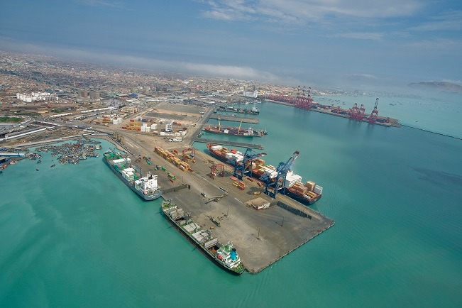 Exportaciones peruanas cayeron -2% en el primer cuatrimestre del año