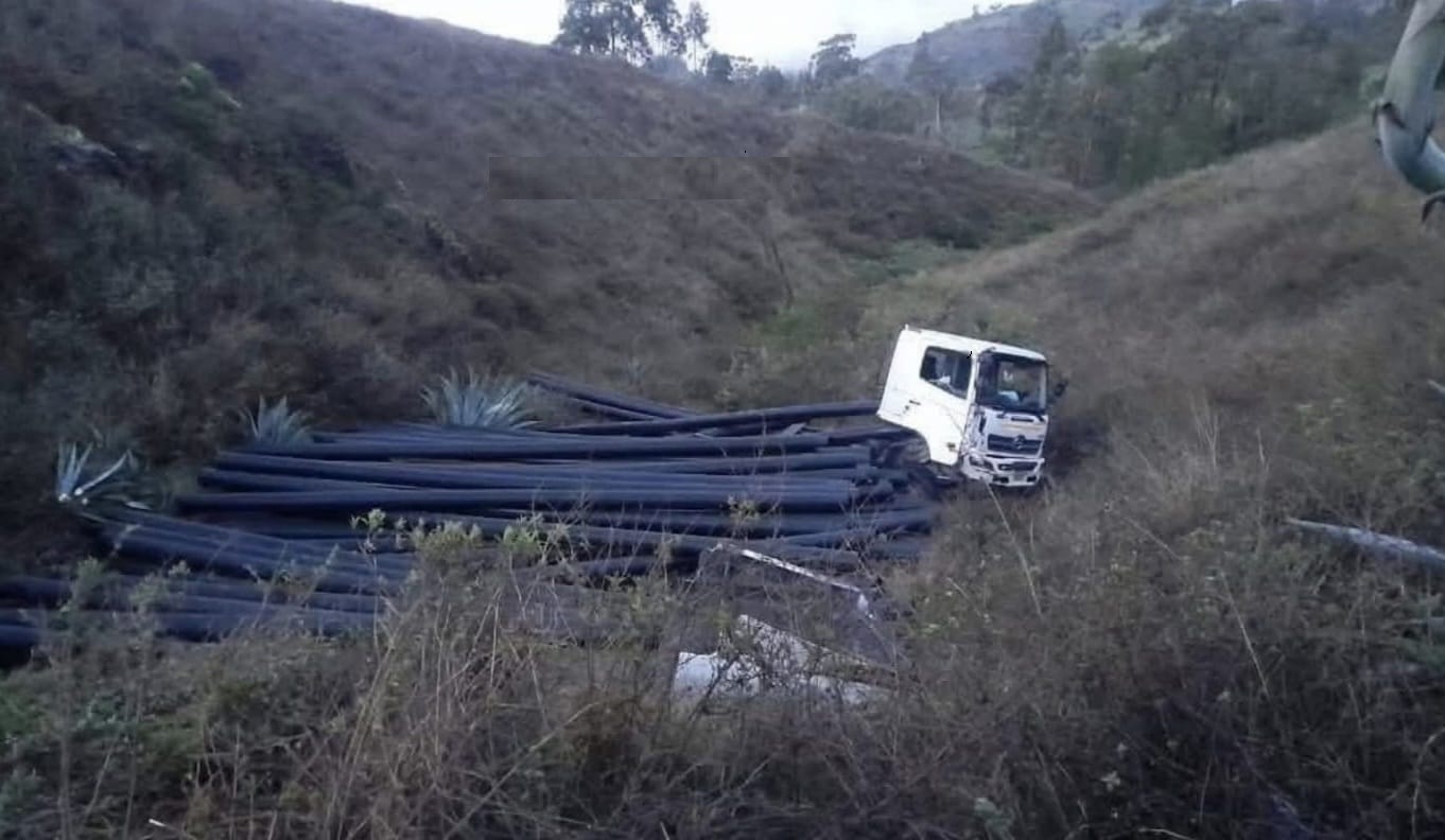 Vehículo se despista en la vía Huayu – Corongo