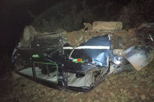 Áncash: tres muertos tras despiste de minivan que cayó a abismo de 200 metros  