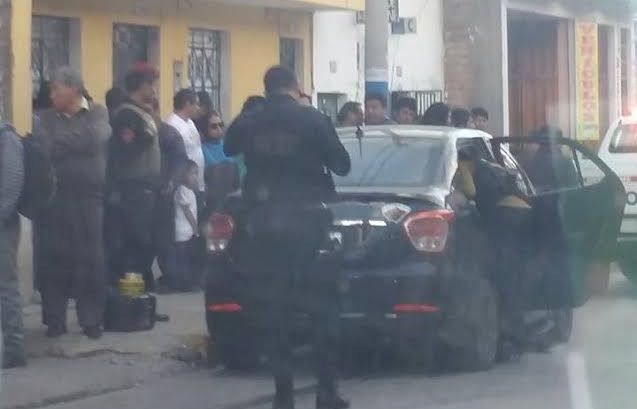 Conductor de auto que choco con patrullero manejaba en estado de ebriedad