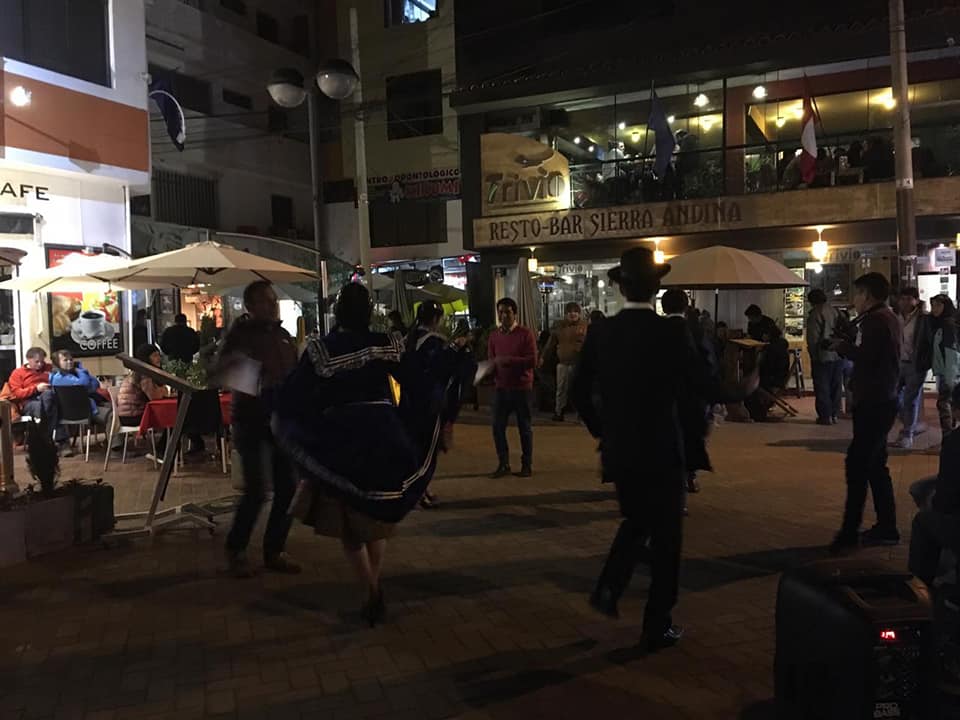 Con actividades artísticas y de orientación fueron recibidos miles de turistas en Huaraz