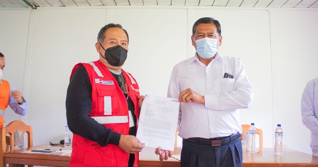 Alcalde provincial hace entrega de terreno para construcción del Hospital de Apoyo de Yungay