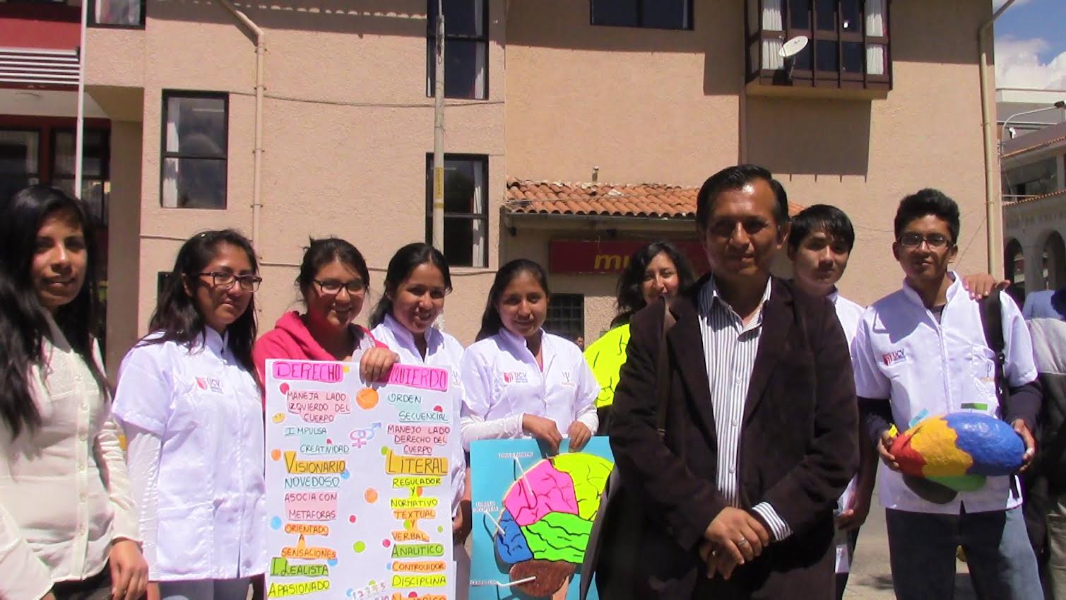 Alumnos universitarios forman parte de Programa La Hora de la Salud