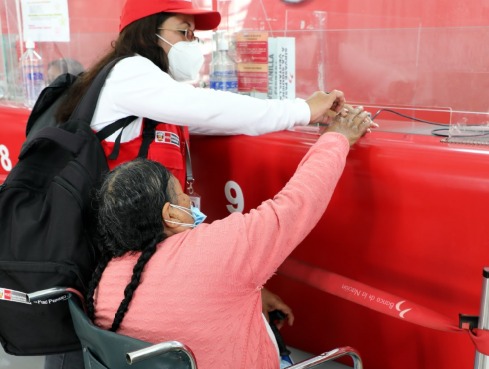 Pensión 65 atendió a más de 315 mil mujeres adultas mayores vulnerables de todo el país