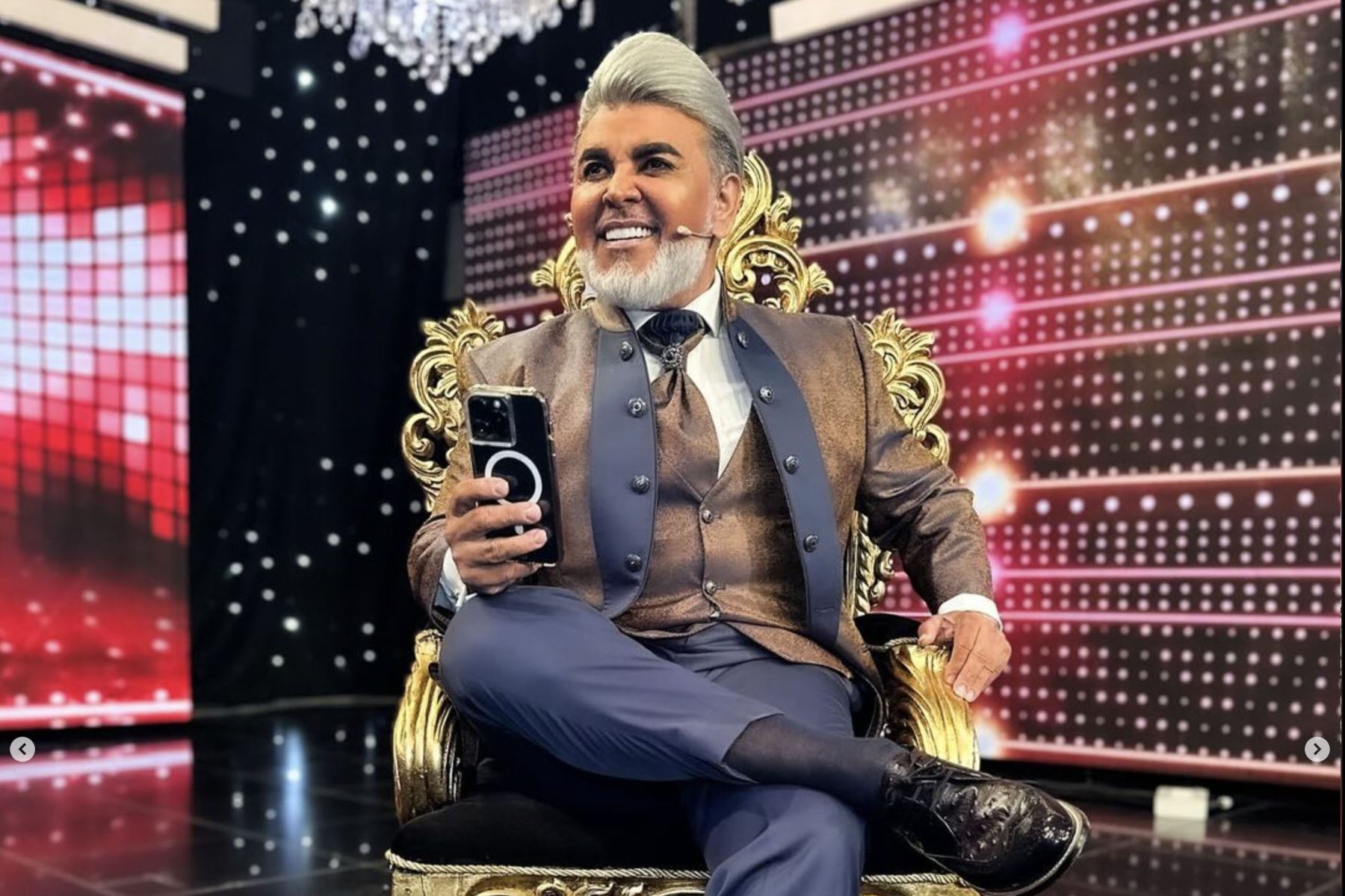 Poder Judicial ordena impedimento de salida del país contra Andrés Hurtado y otras tres personas