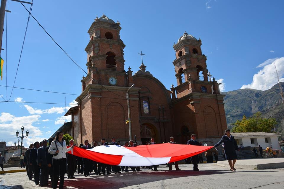 Provincia de Carhuaz celebró 81 aniversario de creación política