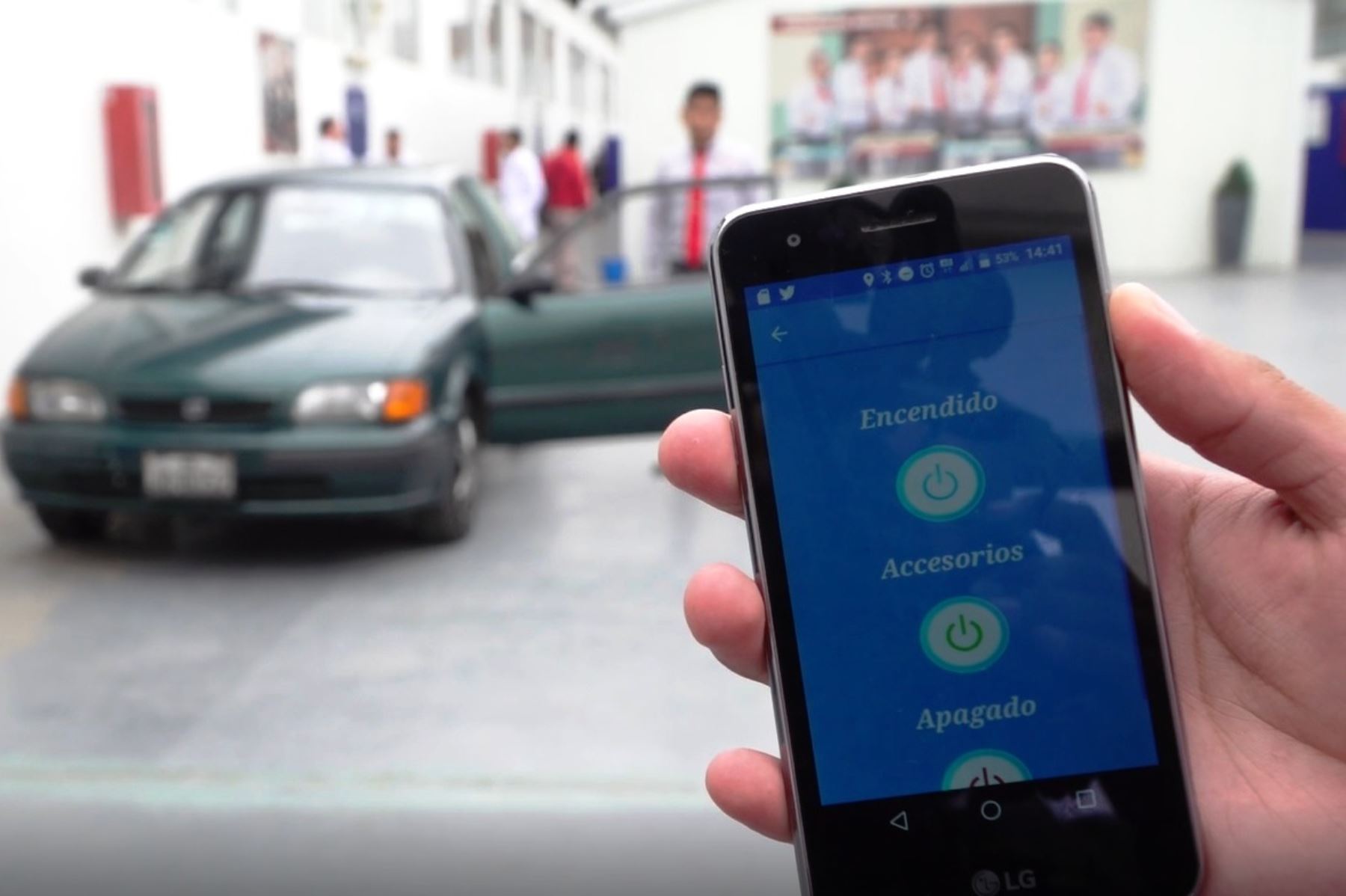 Crean aplicativo que apaga y bloquea motor de vehículos y evita robos