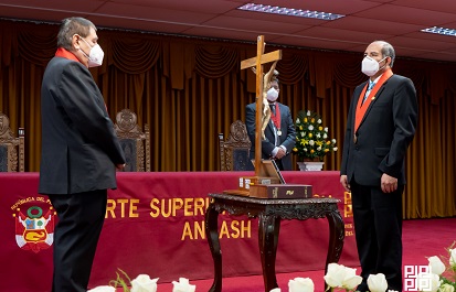 Magistrado Armando Canchari asumió presidencia de la Corte de Áncash para el periodo 2021-2022