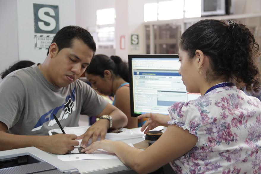 Reniec extiende horario de atención en 95 agencias en todo el país
