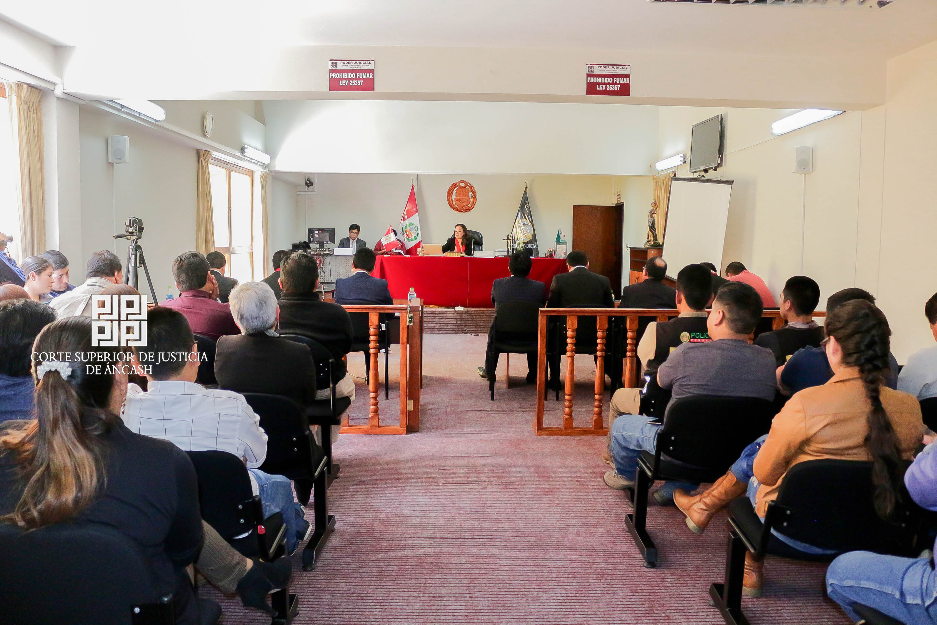 Huaraz: ordenan cinco meses de prisión preventiva contra fiscal investigado por presunto tráfico de influencias   