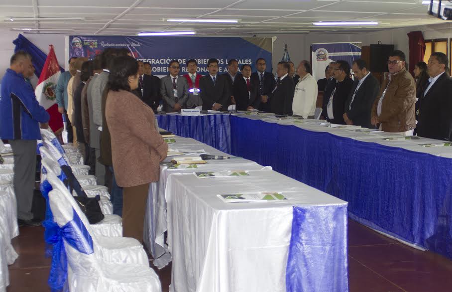 Áncash: alcaldes y autoridades asumen compromisos para ayudar a poblados en emergencia