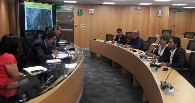 Autoridades del Santa mortificadas pues no fueron recibidas por ministro de transportes