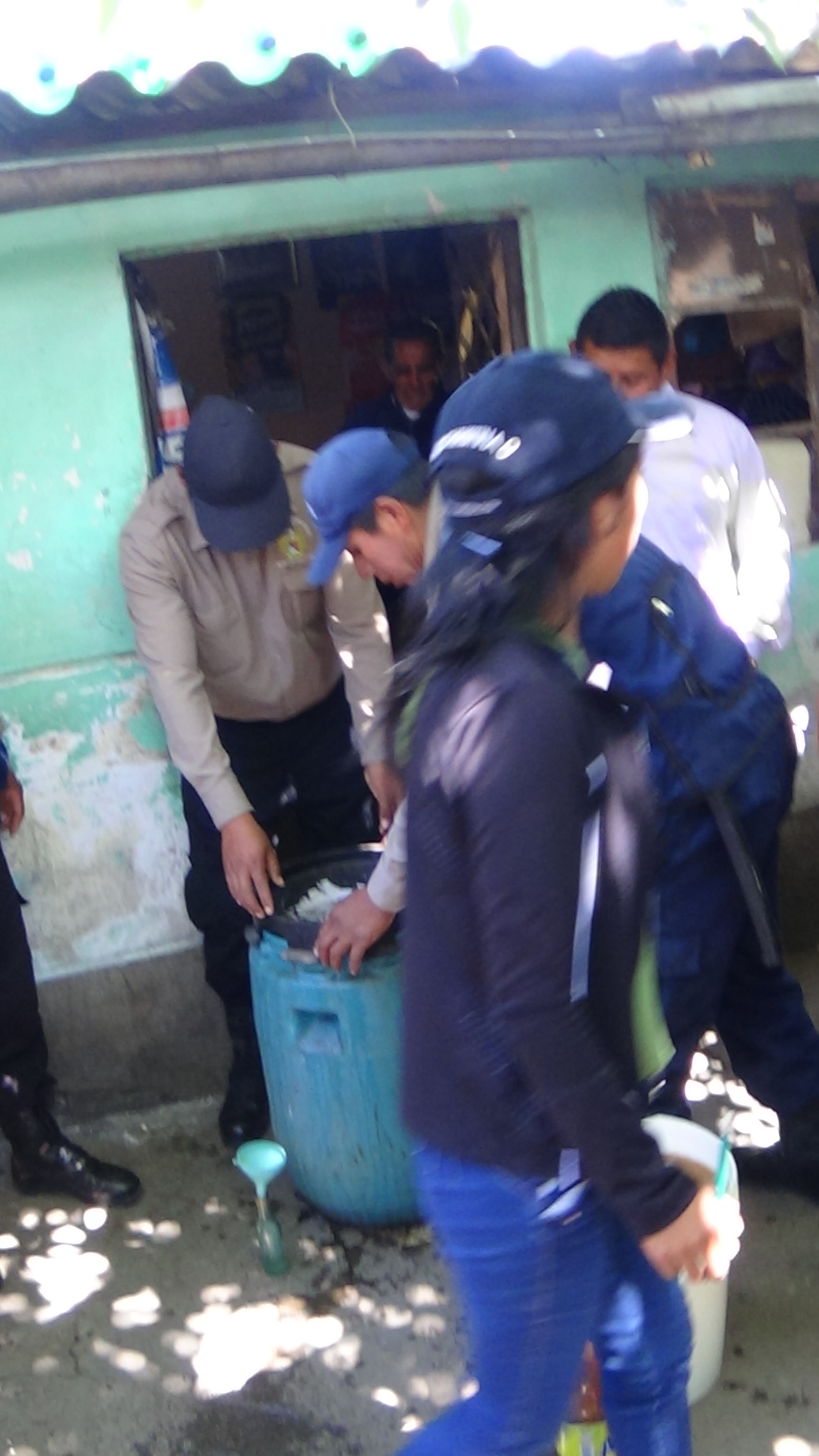 Autoridades municipales continúan con operativos a establecimientos informales de Huaraz