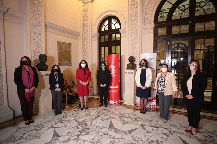 Premier Bermúdez destaca rol que las mujeres cumplen en fortalecimiento de la democracia 