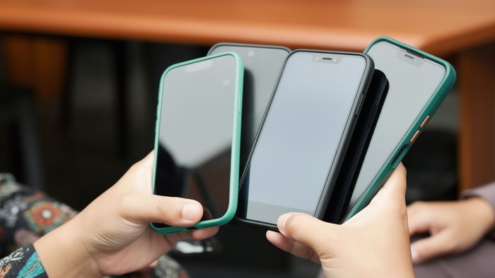 Anuncian nuevos bloqueos de celulares por no estar registrados en lista blanca y con historial negativo