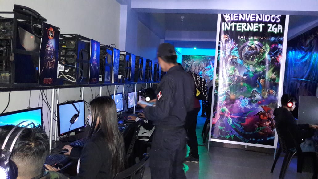 Huaraz: Fiscales de familia intervienen en cabina de internet y encuentran a menores