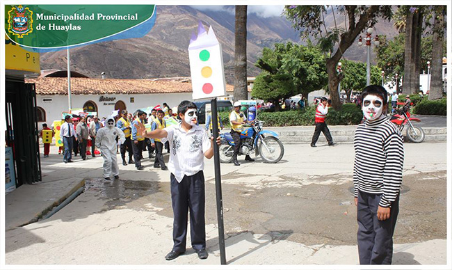 Escolares participaron en concurso de Educación Vial