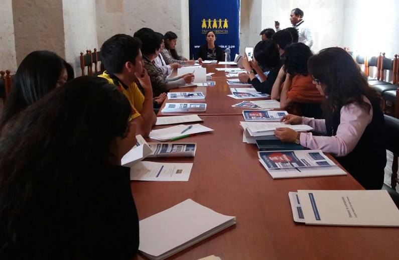 “Democracia sin corrupción” promueve Transparencia con red nacional de voluntarios